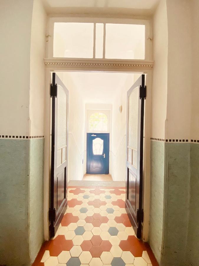 Jugendstil-Altbauwohnung Mit Dachterrasse Direkt An Der Karlsaue Kassel Exterior photo